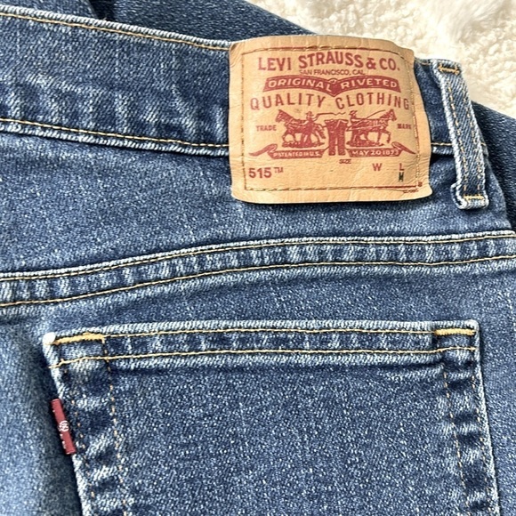 Levi’s Womens 515 Boot Cut Denim Jeans Size 14 Dark Wash Low Rise Classic Fit - Picture 4 of 12